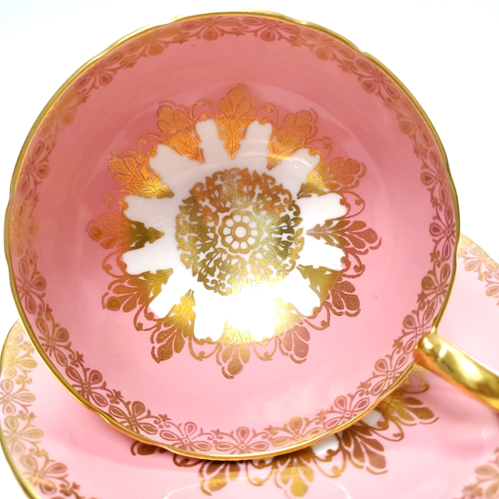 Aynsley Pink & 22k Gold Tea Cup & Saucer Bone China Corset Design Queen …